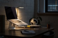 Вижте бюра 33 | Office1Superstor Вижте бюра 33