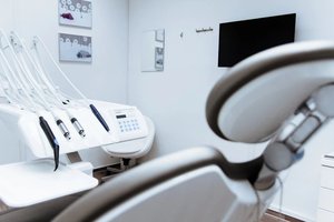 кариес на млечен зъб - 76570 отстъпки кариес на млечен зъб - 55329 отстъпки